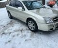 Бежевый Опель Вектра, объемом двигателя 3.2 л и пробегом 300 тыс. км за 2999 $, фото 1 на Automoto.ua