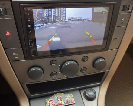 Бежевый Опель Вектра, объемом двигателя 3.18 л и пробегом 388 тыс. км за 3650 $, фото 10 на Automoto.ua