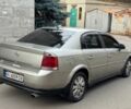 Опель Вектра 2004 у Києві на Automoto.ua Бежевий Опель Вектра, об'ємом двигуна 3.2 л та пробігом 300 тис. км за 3850 $, фото 4 на Automoto.ua