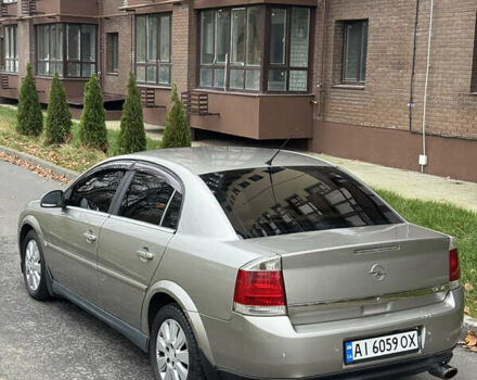 Бежевый Опель Вектра, объемом двигателя 3.18 л и пробегом 388 тыс. км за 3650 $, фото 3 на Automoto.ua