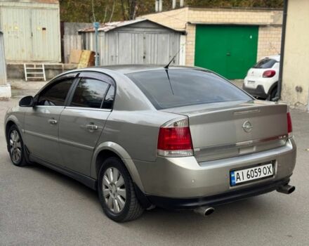 Опель Вектра 2004 у Києві на Automoto.ua Бежевий Опель Вектра, об'ємом двигуна 3.2 л та пробігом 300 тис. км за 3850 $, фото 6 на Automoto.ua