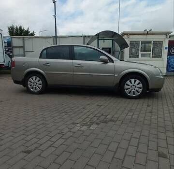 Бежевый Опель Вектра, объемом двигателя 2.2 л и пробегом 300 тыс. км за 3500 $, фото 4 на Automoto.ua