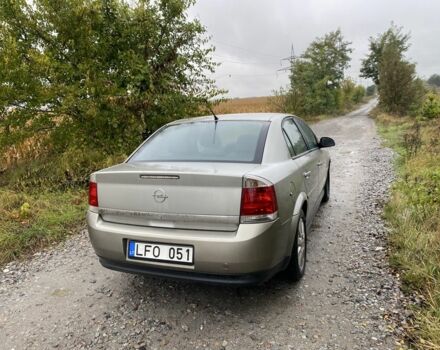 Бежевий Опель Вектра, об'ємом двигуна 2 л та пробігом 293 тис. км за 1999 $, фото 7 на Automoto.ua