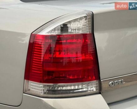 Бежевый Опель Вектра, объемом двигателя 2.2 л и пробегом 200 тыс. км за 6250 $, фото 35 на Automoto.ua