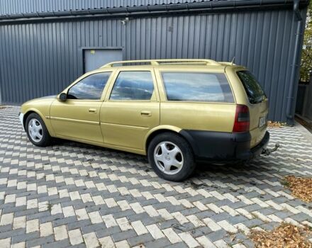 Опель Вектра 1997 в Николаеве на Automoto.ua Бежевый Опель Вектра, объемом двигателя 1.8 л и пробегом 213 тыс. км за 1150 $, фото 3 на Automoto.ua