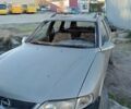 Бежевый Опель Вектра, объемом двигателя 2 л и пробегом 250 тыс. км за 800 $, фото 1 на Automoto.ua