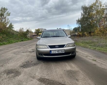 Бежевий Опель Вектра, об'ємом двигуна 0 л та пробігом 356 тис. км за 900 $, фото 1 на Automoto.ua