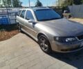Бежевий Опель Вектра, об'ємом двигуна 1.8 л та пробігом 280 тис. км за 2100 $, фото 1 на Automoto.ua