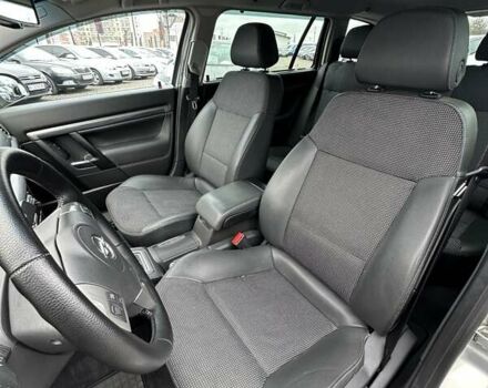 Бежевий Опель Вектра, об'ємом двигуна 2.2 л та пробігом 248 тис. км за 5900 $, фото 16 на Automoto.ua