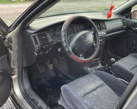 Бежевий Опель Вектра, об'ємом двигуна 2 л та пробігом 250 тис. км за 1650 $, фото 5 на Automoto.ua