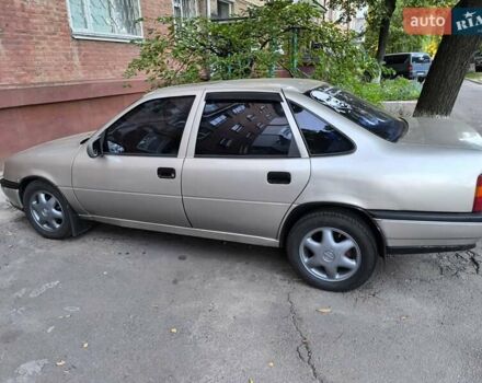 Бежевий Опель Вектра, об'ємом двигуна 2 л та пробігом 523 тис. км за 1600 $, фото 1 на Automoto.ua