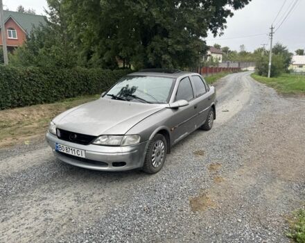 Бежевий Опель Вектра, об'ємом двигуна 1.7 л та пробігом 390 тис. км за 1450 $, фото 1 на Automoto.ua