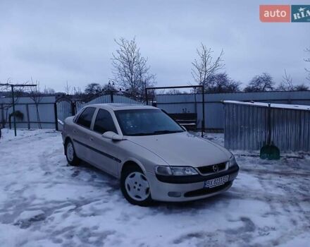 Бежевый Опель Вектра, объемом двигателя 1.8 л и пробегом 340 тыс. км за 2700 $, фото 1 на Automoto.ua