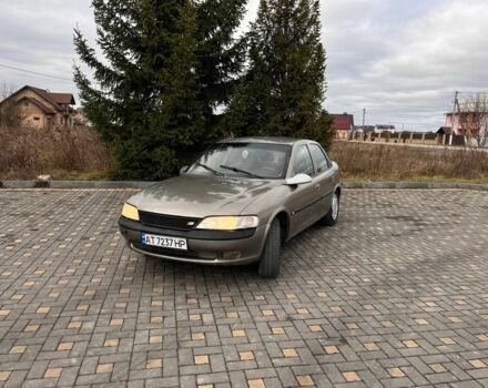 Бежевый Опель Вектра, объемом двигателя 1.6 л и пробегом 420 тыс. км за 1650 $, фото 1 на Automoto.ua