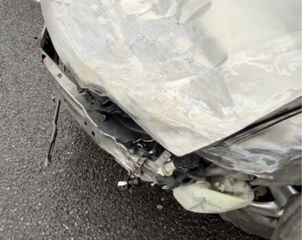 Бежевый Опель Вектра, объемом двигателя 2 л и пробегом 300 тыс. км за 500 $, фото 1 на Automoto.ua