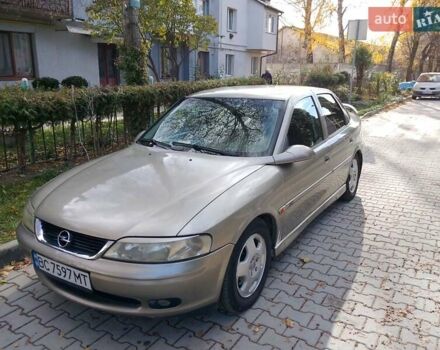 Опель Вектра 1999 в Сокале на Automoto.ua Бежевый Опель Вектра, объемом двигателя 2 л и пробегом 353 тыс. км за 2700 $, фото 1 на Automoto.ua