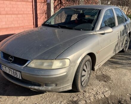 Бежевий Опель Вектра, об'ємом двигуна 2 л та пробігом 3 тис. км за 1700 $, фото 1 на Automoto.ua