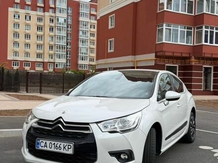 Бежевый Опель Вектра, объемом двигателя 0 л и пробегом 300 тыс. км за 1355 $, фото 1 на Automoto.ua