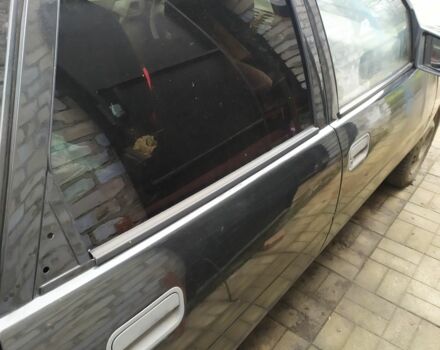 Черный Опель Вектра, объемом двигателя 0 л и пробегом 240 тыс. км за 1500 $, фото 2 на Automoto.ua