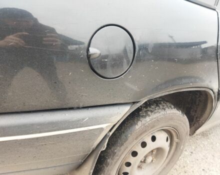 Чорний Опель Вектра, об'ємом двигуна 2 л та пробігом 111 тис. км за 1600 $, фото 9 на Automoto.ua