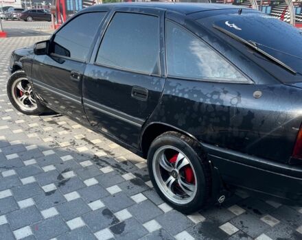 Черный Опель Вектра, объемом двигателя 1.8 л и пробегом 300 тыс. км за 1429 $, фото 8 на Automoto.ua