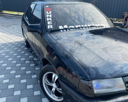 Черный Опель Вектра, объемом двигателя 1.8 л и пробегом 300 тыс. км за 1429 $, фото 3 на Automoto.ua