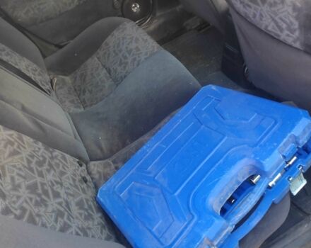 Черный Опель Вектра, объемом двигателя 1.6 л и пробегом 2 тыс. км за 1282 $, фото 7 на Automoto.ua