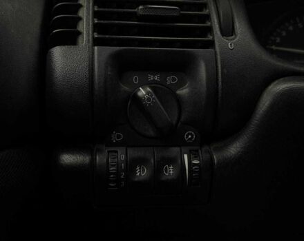 Черный Опель Вектра, объемом двигателя 0 л и пробегом 371 тыс. км за 1490 $, фото 16 на Automoto.ua