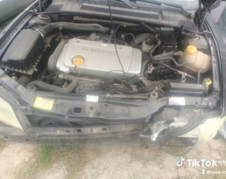 Черный Опель Вектра, объемом двигателя 0 л и пробегом 250 тыс. км за 1000 $, фото 3 на Automoto.ua