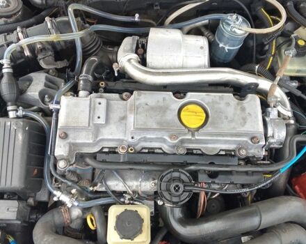 Черный Опель Вектра, объемом двигателя 2.2 л и пробегом 400 тыс. км за 3100 $, фото 4 на Automoto.ua