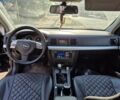 Черный Опель Вектра, объемом двигателя 2.2 л и пробегом 380 тыс. км за 4300 $, фото 4 на Automoto.ua