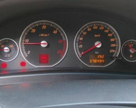 Черный Опель Вектра, объемом двигателя 2.2 л и пробегом 378 тыс. км за 5400 $, фото 5 на Automoto.ua