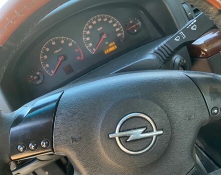 Чорний Опель Вектра, об'ємом двигуна 2.2 л та пробігом 225 тис. км за 3400 $, фото 8 на Automoto.ua