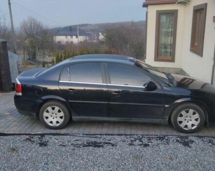 Черный Опель Вектра, объемом двигателя 2.2 л и пробегом 250 тыс. км за 3552 $, фото 2 на Automoto.ua