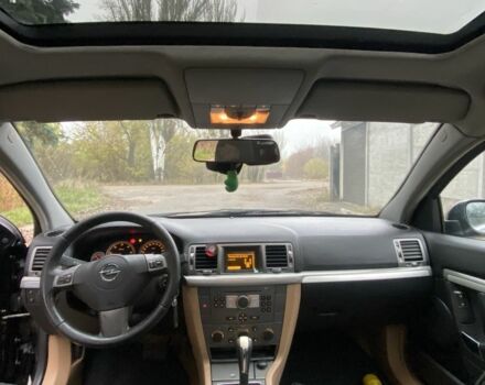 Черный Опель Вектра, объемом двигателя 1.9 л и пробегом 320 тыс. км за 4250 $, фото 11 на Automoto.ua