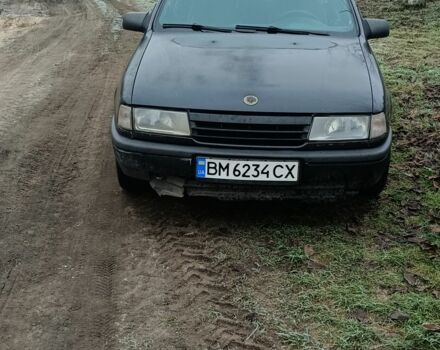 Черный Опель Вектра, объемом двигателя 2 л и пробегом 300 тыс. км за 1300 $, фото 2 на Automoto.ua