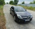Черный Опель Вектра, объемом двигателя 1.9 л и пробегом 295 тыс. км за 4980 $, фото 1 на Automoto.ua