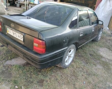 Опель Вектра 1989 в Изюме на Automoto.ua Черный Опель Вектра, объемом двигателя 2 л и пробегом 420 тыс. км за 1307 $, фото 2 на Automoto.ua