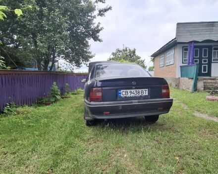 Чорний Опель Вектра, об'ємом двигуна 2 л та пробігом 170 тис. км за 1200 $, фото 5 на Automoto.ua