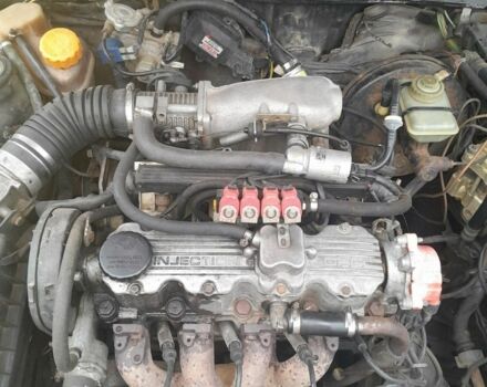 Черный Опель Вектра, объемом двигателя 2 л и пробегом 150 тыс. км за 700 $, фото 7 на Automoto.ua