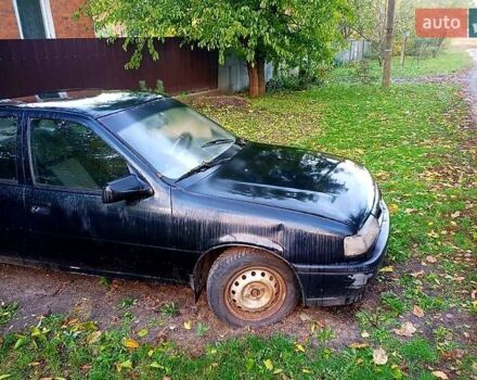 Черный Опель Вектра, объемом двигателя 2 л и пробегом 420 тыс. км за 600 $, фото 1 на Automoto.ua