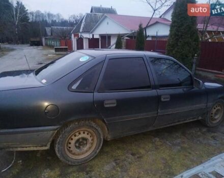 Черный Опель Вектра, объемом двигателя 1.6 л и пробегом 244 тыс. км за 2400 $, фото 4 на Automoto.ua