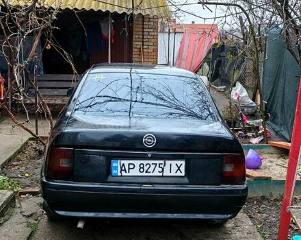 Чорний Опель Вектра, об'ємом двигуна 2 л та пробігом 0 тис. км за 1100 $, фото 2 на Automoto.ua