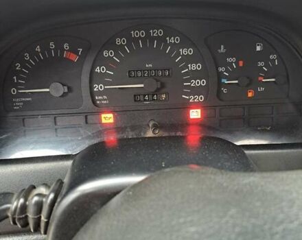 Чорний Опель Вектра, об'ємом двигуна 1.6 л та пробігом 392 тис. км за 1500 $, фото 12 на Automoto.ua