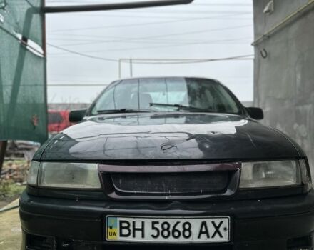 Черный Опель Вектра, объемом двигателя 2 л и пробегом 180 тыс. км за 1850 $, фото 5 на Automoto.ua