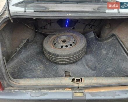 Чорний Опель Вектра, об'ємом двигуна 1.6 л та пробігом 392 тис. км за 1500 $, фото 11 на Automoto.ua