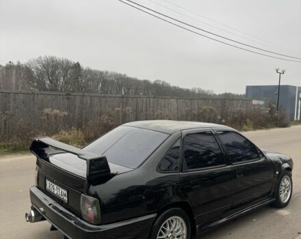 Черный Опель Вектра, объемом двигателя 2 л и пробегом 130 тыс. км за 1300 $, фото 2 на Automoto.ua