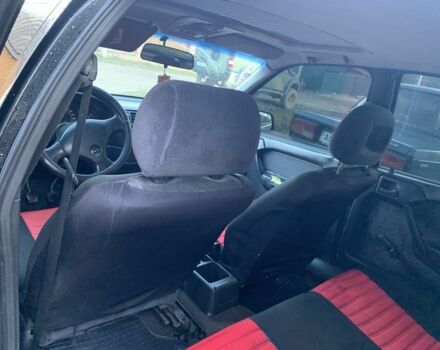 Черный Опель Вектра, объемом двигателя 1.8 л и пробегом 200 тыс. км за 800 $, фото 4 на Automoto.ua