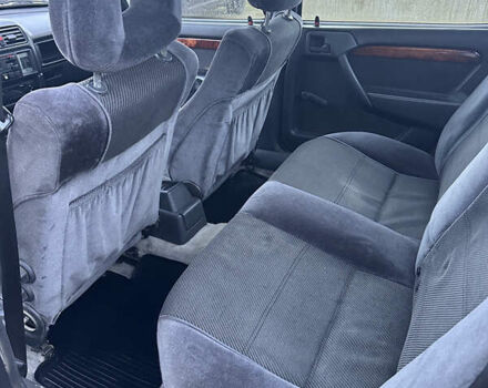 Черный Опель Вектра, объемом двигателя 2 л и пробегом 141 тыс. км за 2800 $, фото 9 на Automoto.ua