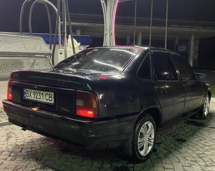 Чорний Опель Вектра, об'ємом двигуна 1.7 л та пробігом 333 тис. км за 1900 $, фото 3 на Automoto.ua